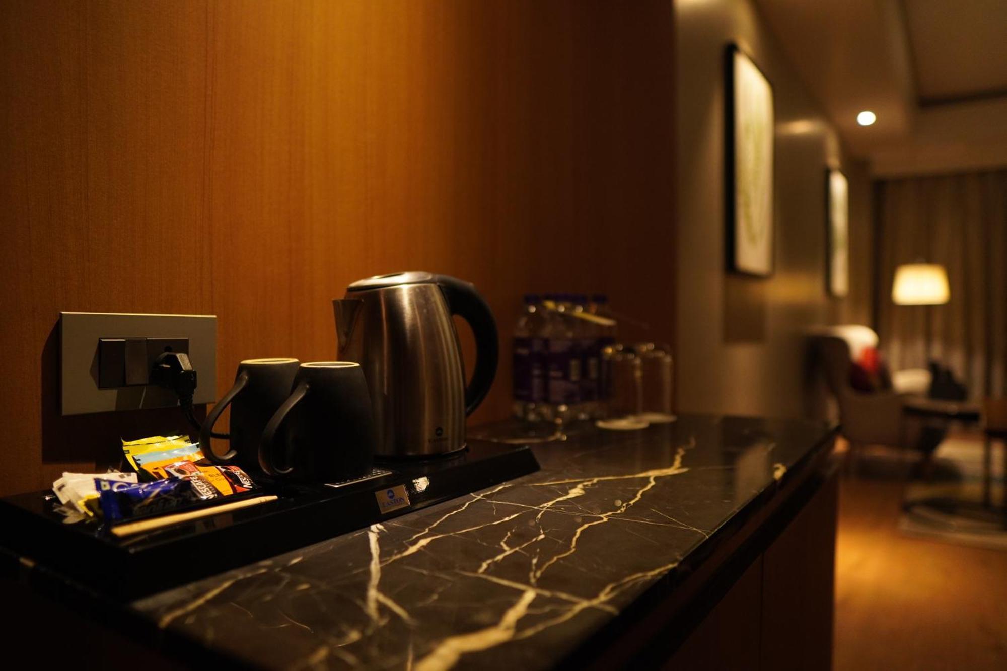 Kiranshree Grand Hotel Guwahati Luaran gambar