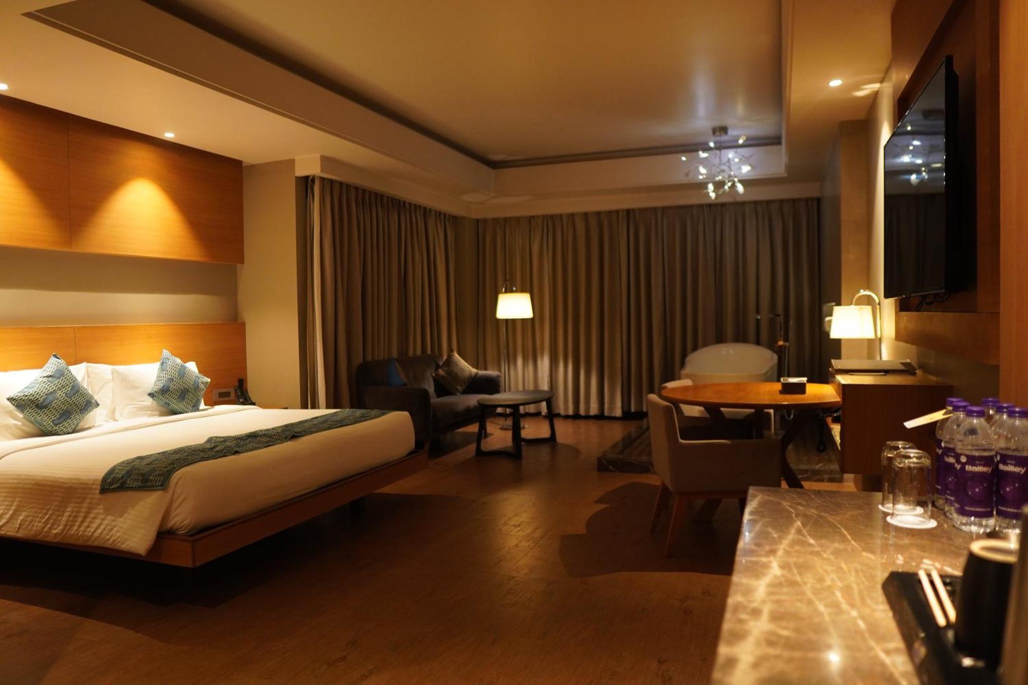 Kiranshree Grand Hotel Guwahati Luaran gambar