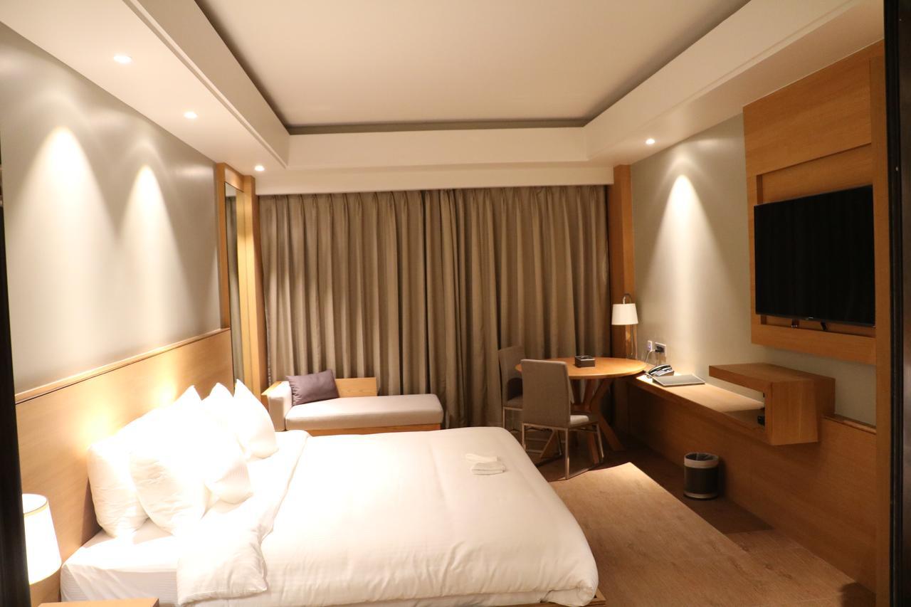 Kiranshree Grand Hotel Guwahati Luaran gambar