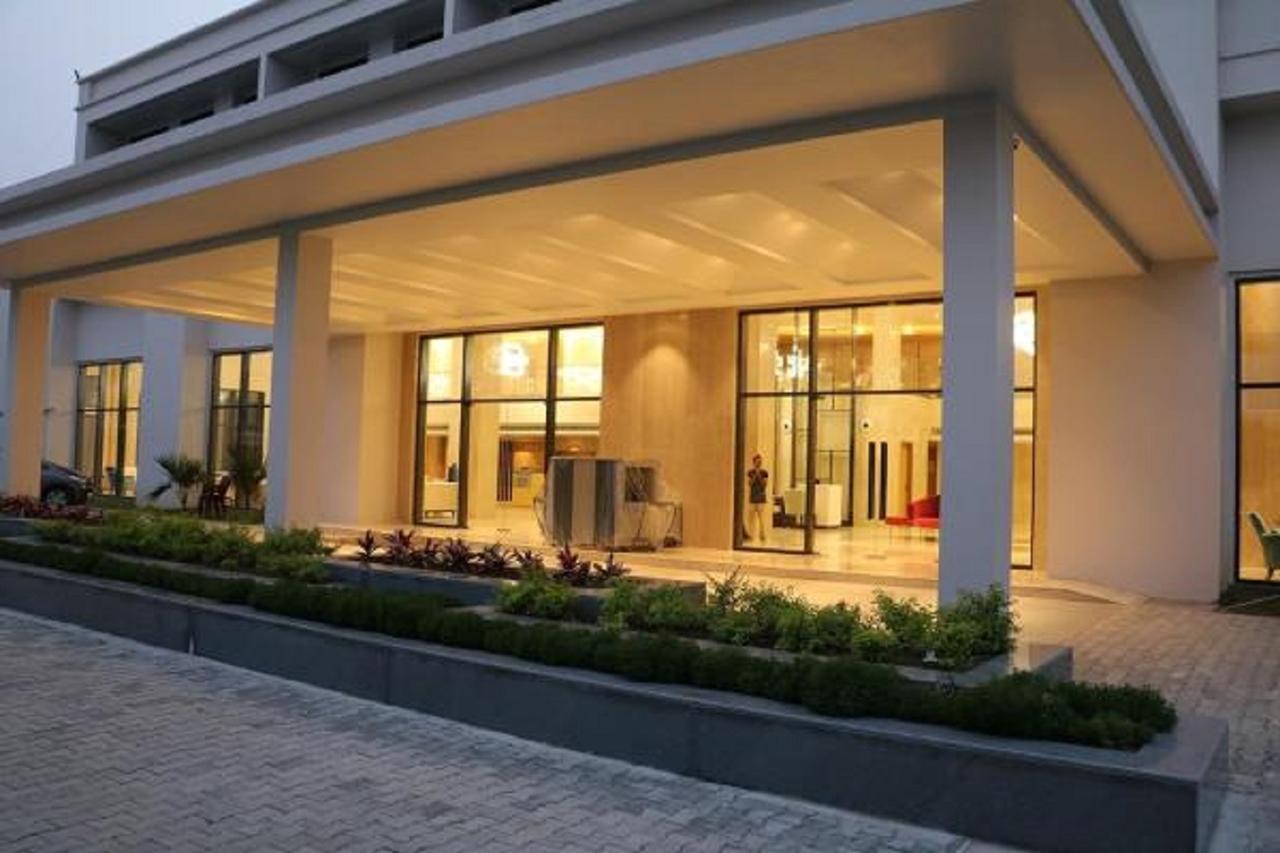 Kiranshree Grand Hotel Guwahati Luaran gambar