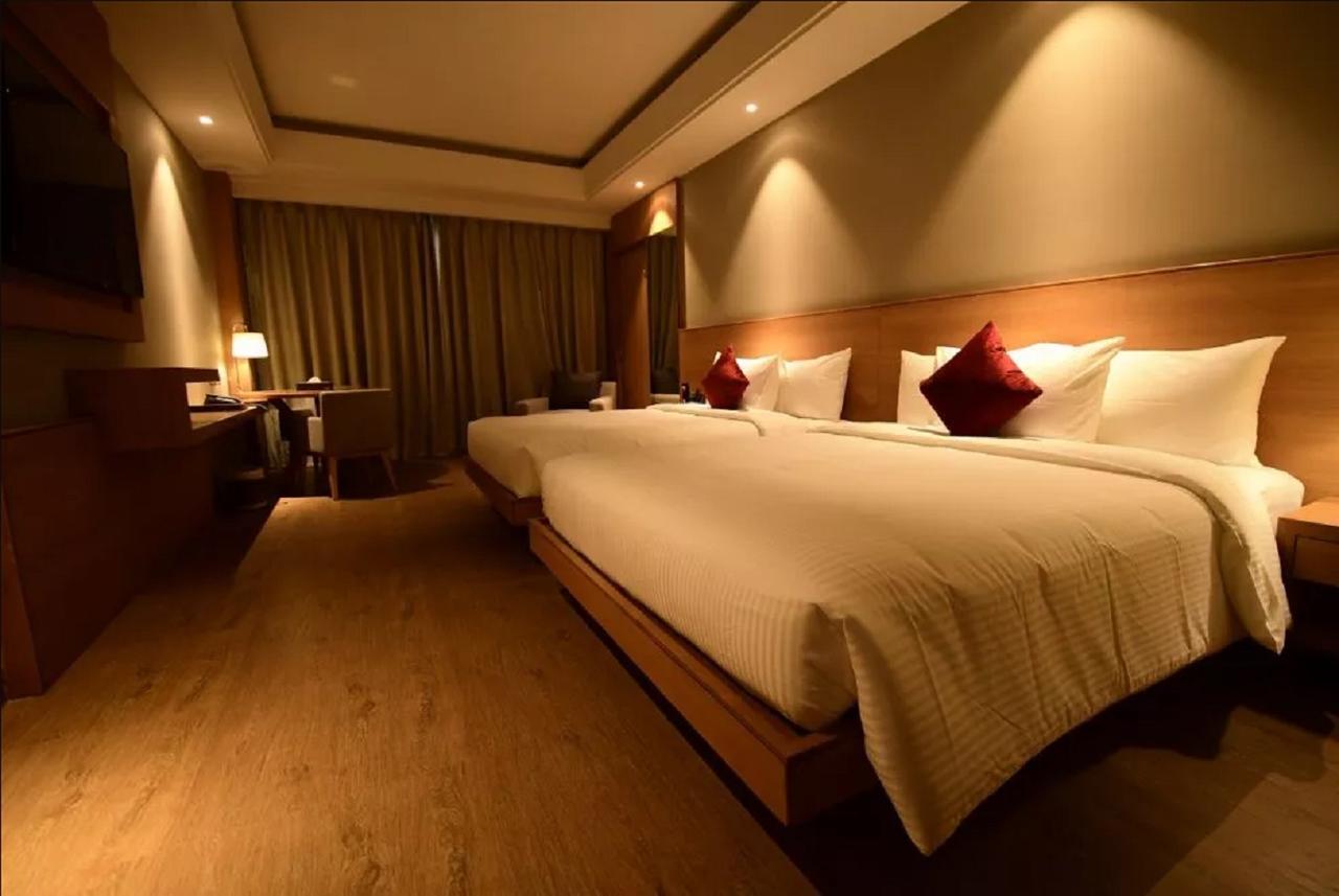 Kiranshree Grand Hotel Guwahati Luaran gambar